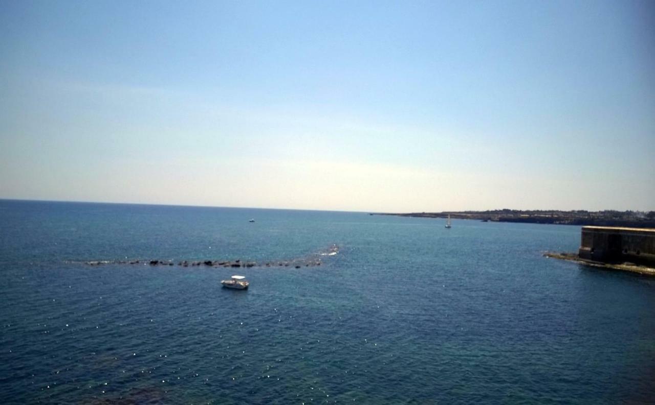 B&B Luna Syracuse ภายนอก รูปภาพ