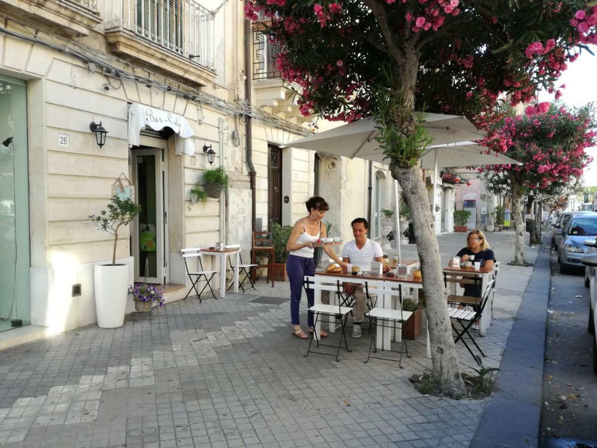 B&B Luna Syracuse ภายนอก รูปภาพ
